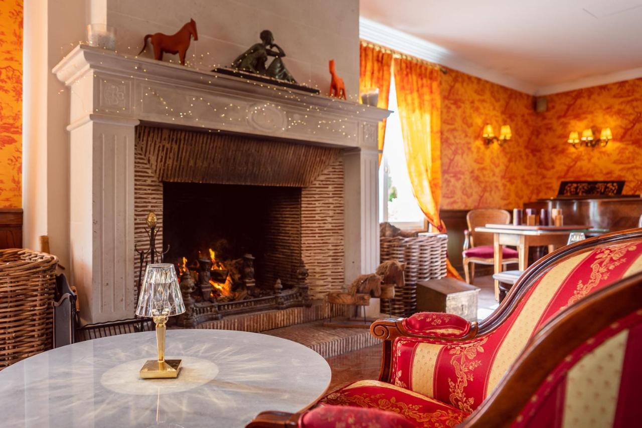 Le Manoir De La Poterie & Hotel